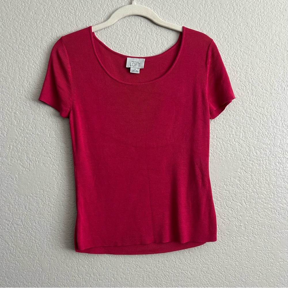 Ann Taylor Loft 100% Silk Short Sleeve Sweater Hot Raspberry Pink S